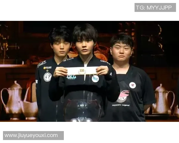 LNG战队在挑战者杯积分榜中以54分稳居第一位置，表现令人瞩目